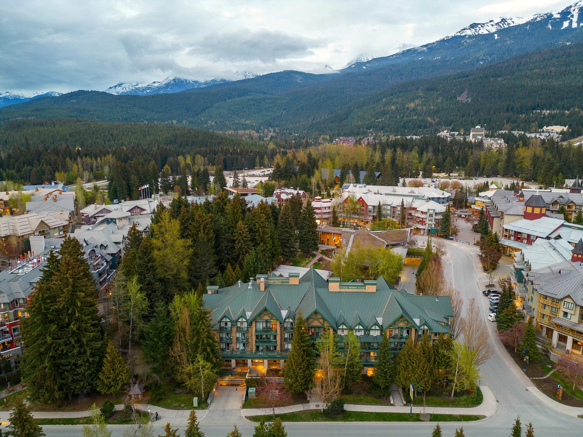 Where to Stay in Whistler: A Guide to Whistler’s Neighbourhoods