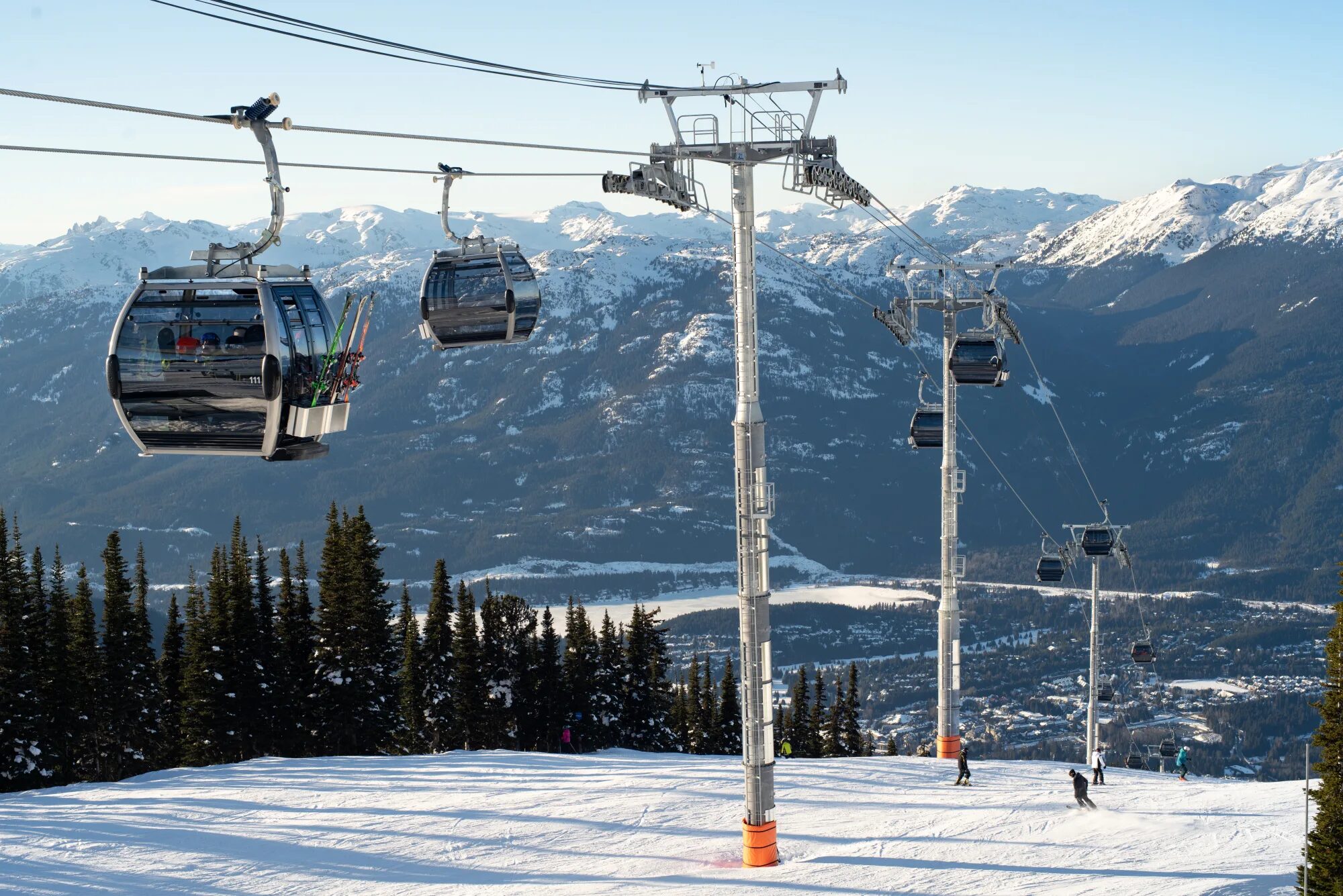 Whistler Hotels Near the Ski Lifts: Where to Stay for Easy Mountain Access